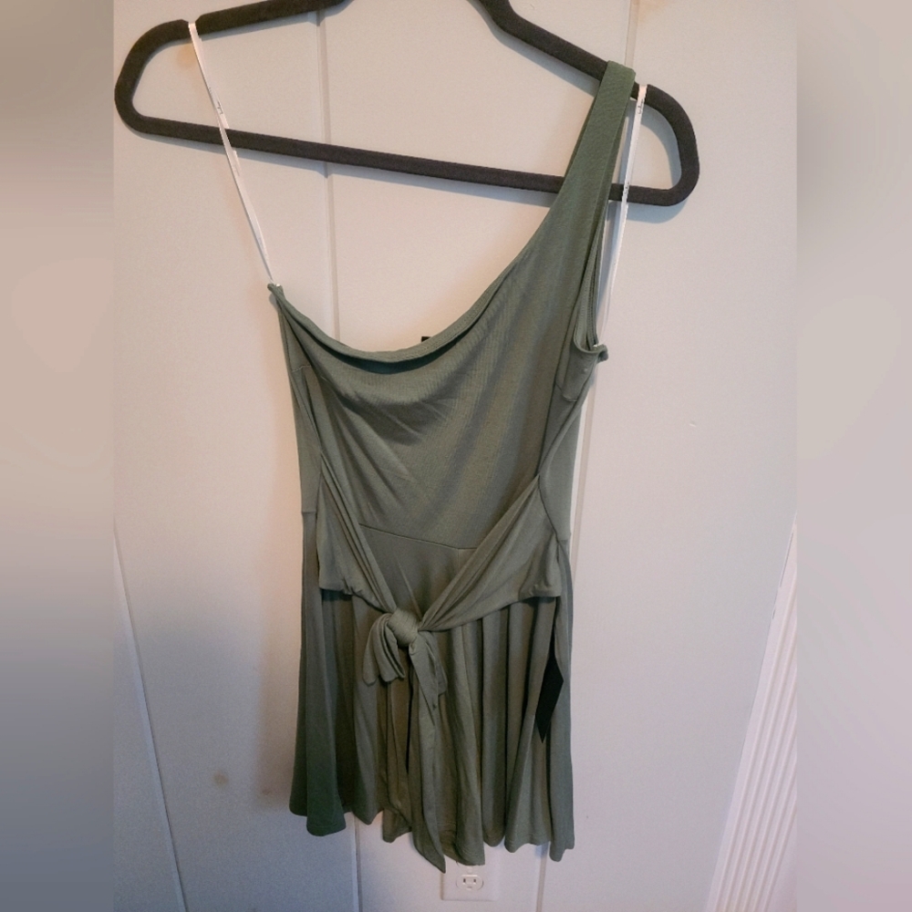Lulus one shoulder sage romper